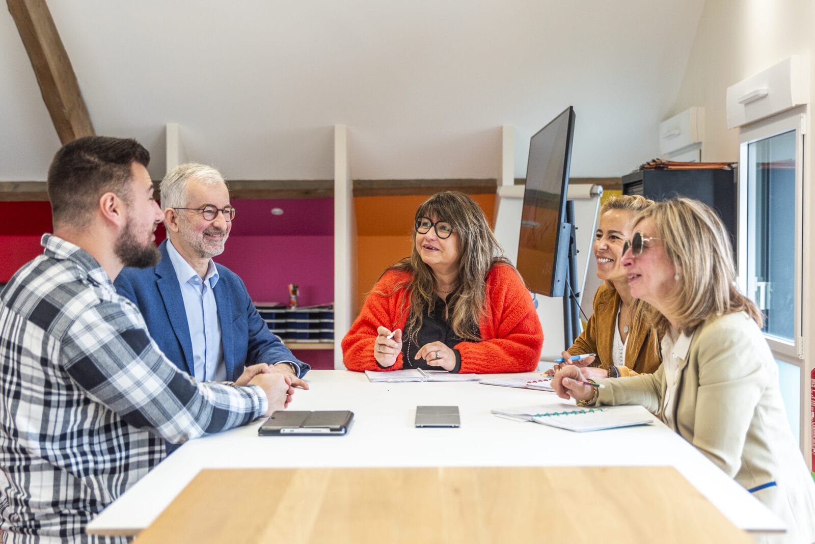 FENAIN P -15 Coaching d'équipe en entreprise - cohésion - dynamique